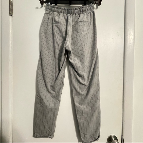 Bershka Ankle Trousers - Picture 3 of 7